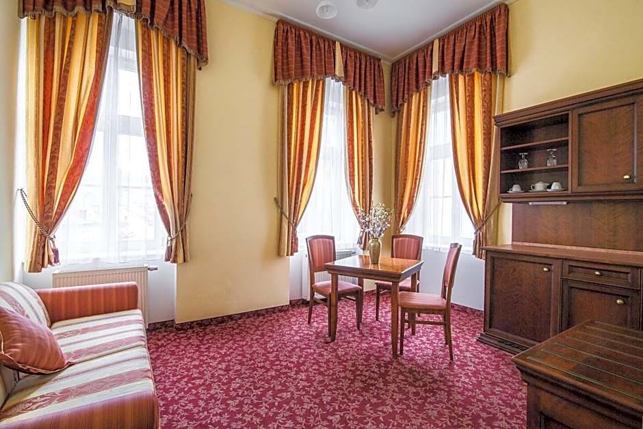 Hotel Ontario