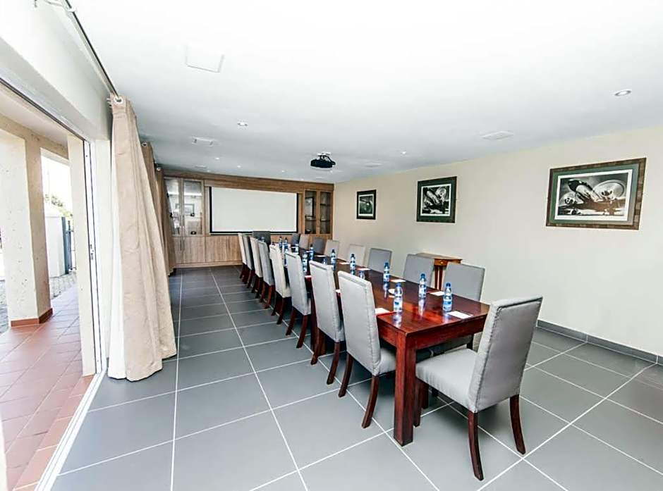 Vetho 2 Apartments OR Tambo Airport