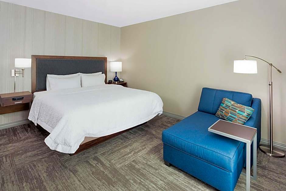 Hampton Inn By Hilton Kennebunk Kennebunkport ME