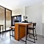 Holiday Inn Express Detroit-Warren/General Motors Technology Center By IHG