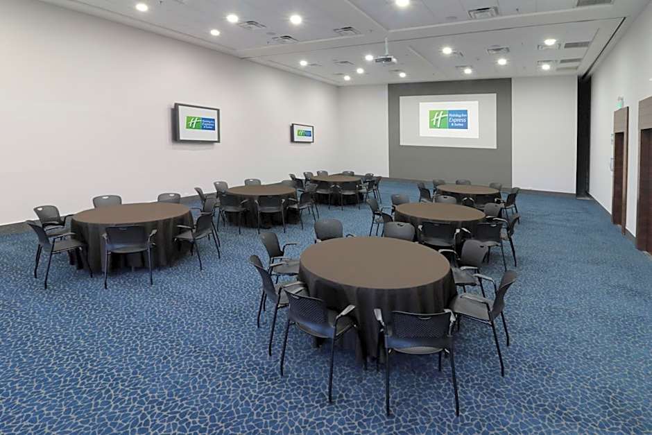 Holiday Inn Express Hotel & Suites Hermosillo By IHG