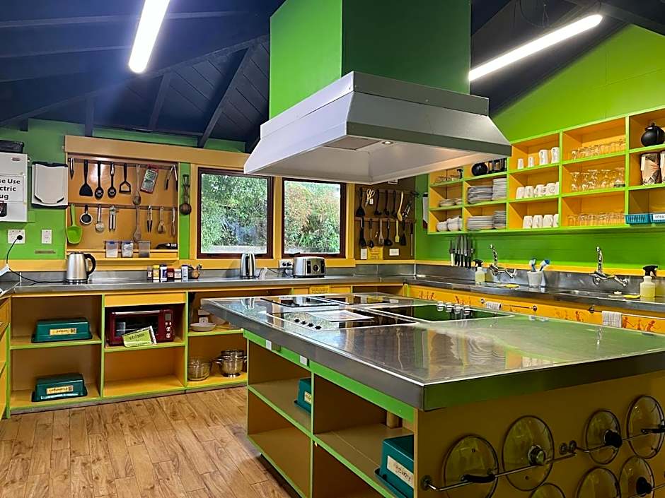 Global Village Travellers Lodge