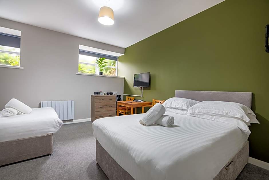 Station Lodge - FREE off-site Health Club access with Pool, Sauna, Steam Room & Gym