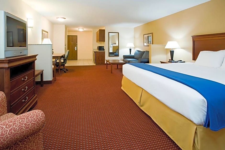 Holiday Inn Express & Suites Salt Lake City-Airport East, an IHG Hotel