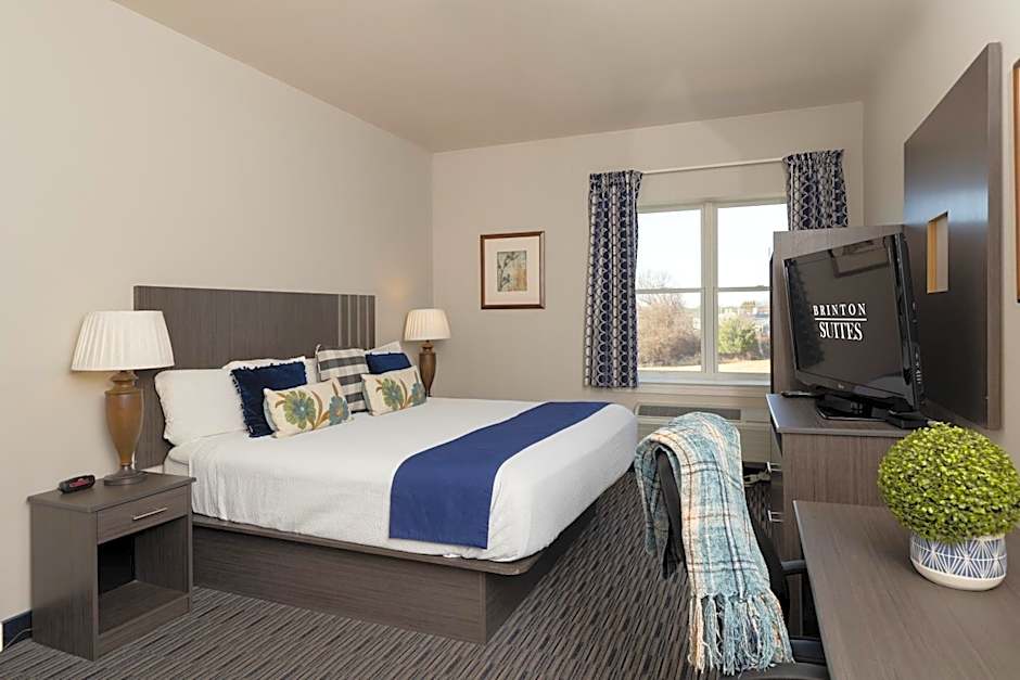 Brinton Suites
