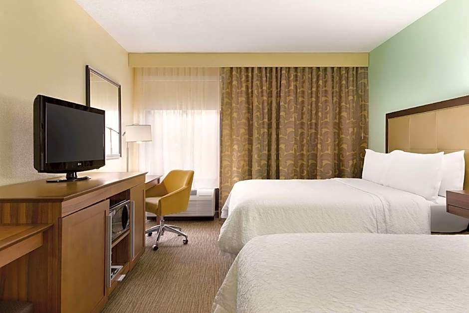 Hampton Inn By Hilton And Suites Tarpon Springs