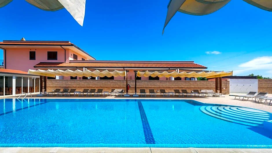 La Terra Dei Sogni Country Hotel