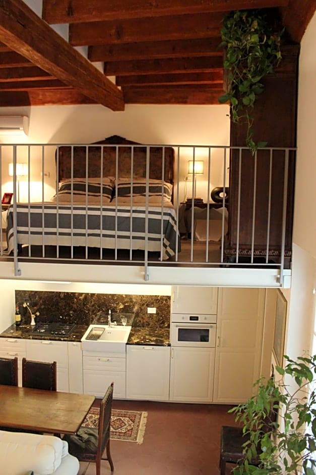 Florence Pitti Loft