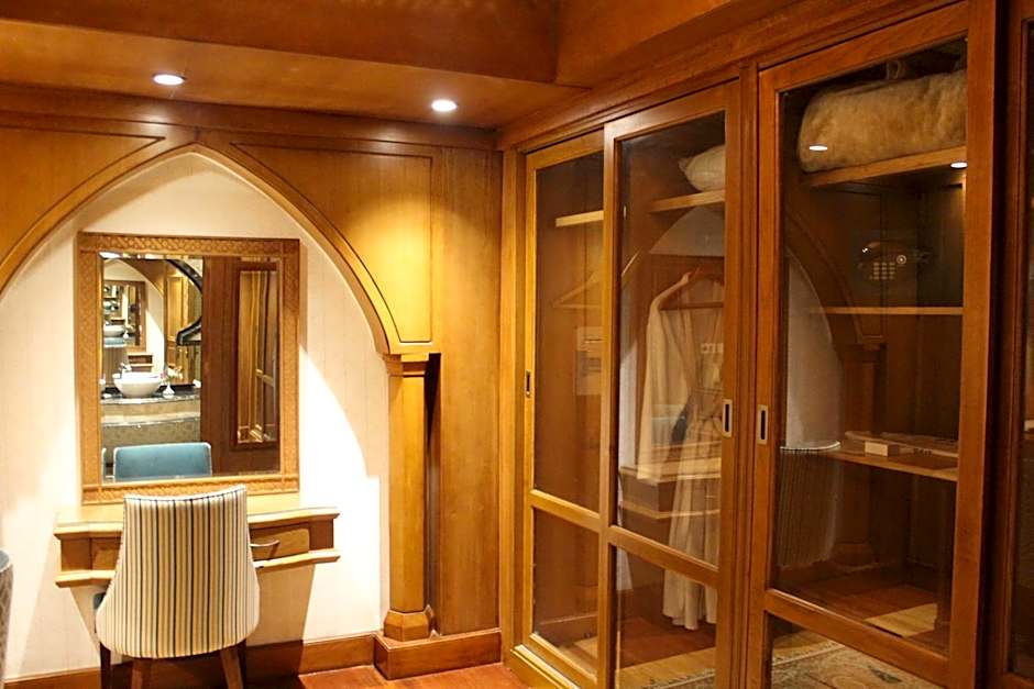 Helnan Landmark Hotel