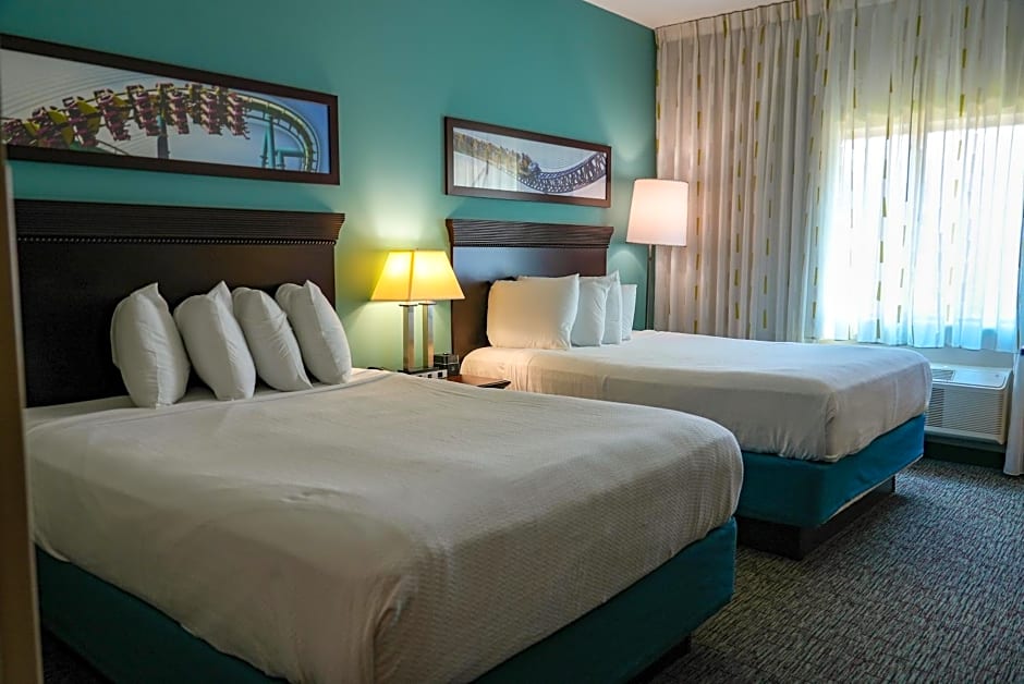 Cedar Point's Express Hotel