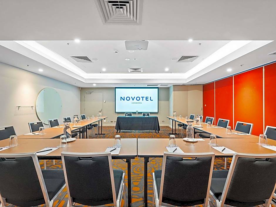 Novotel Canberra