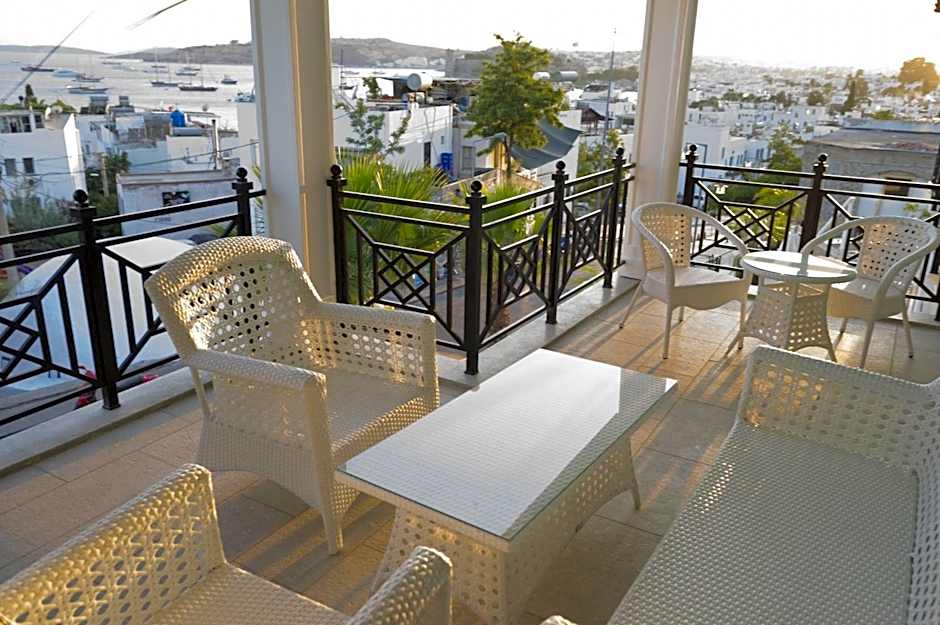 Ena Boutique Hotel & Residences