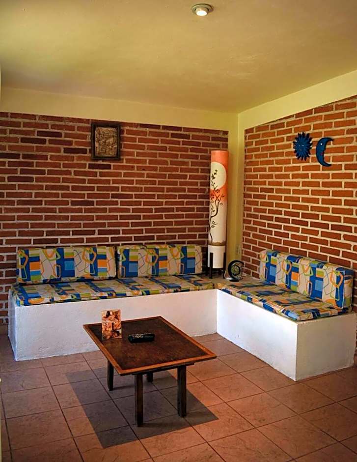 Hotel y Cabañas Quinta Los Cipreses