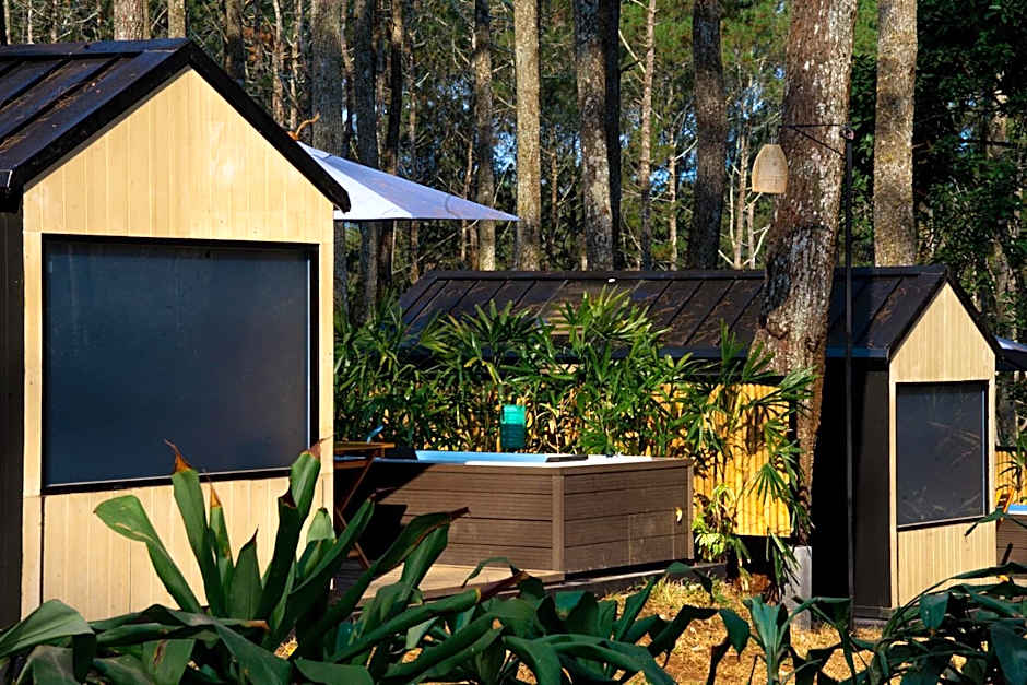 Bobocabin Cikole, Bandung