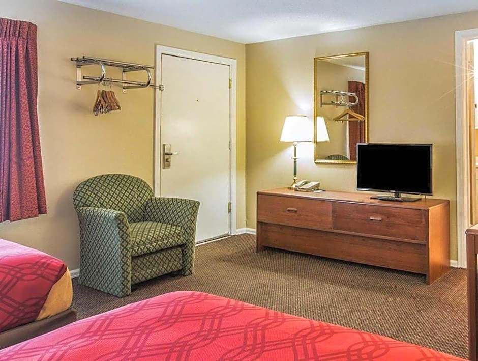 Rodeway Inn & Suites Sheridan
