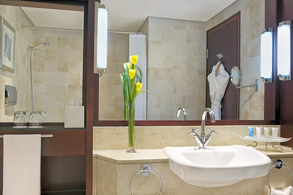 Beach Rotana - Abu Dhabi