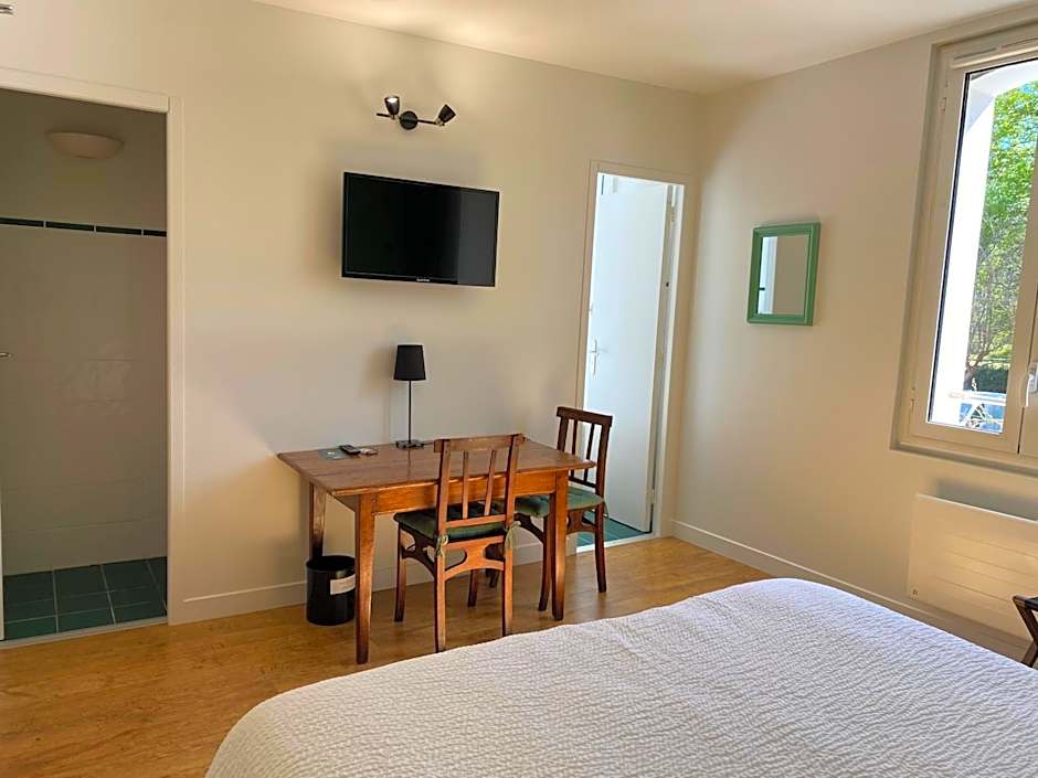 Logis Hôtel Le Clos Pité