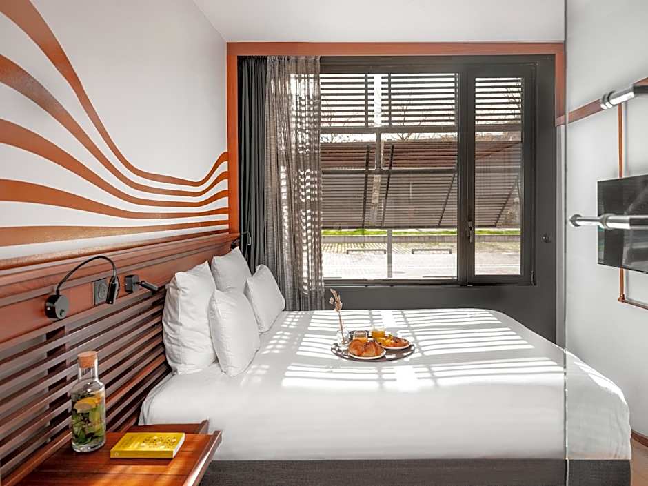 Hotel OFF Paris Seine