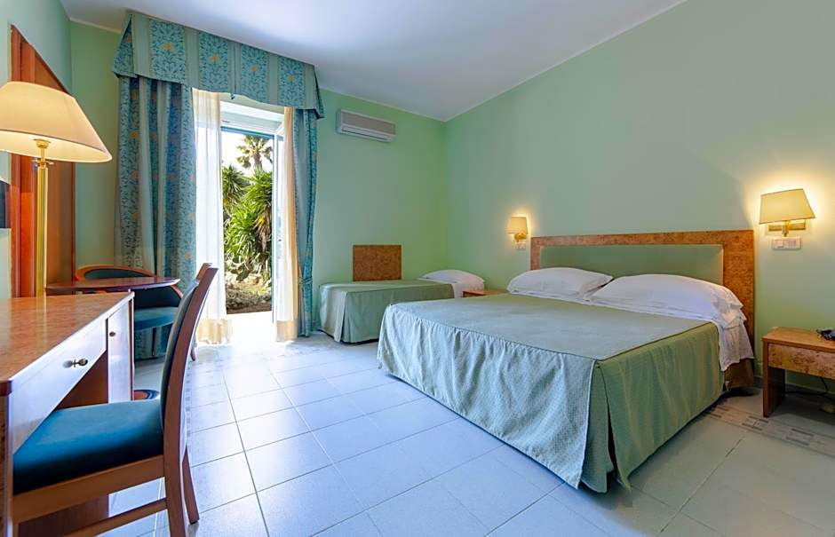 Antica Masseria Li Sauli