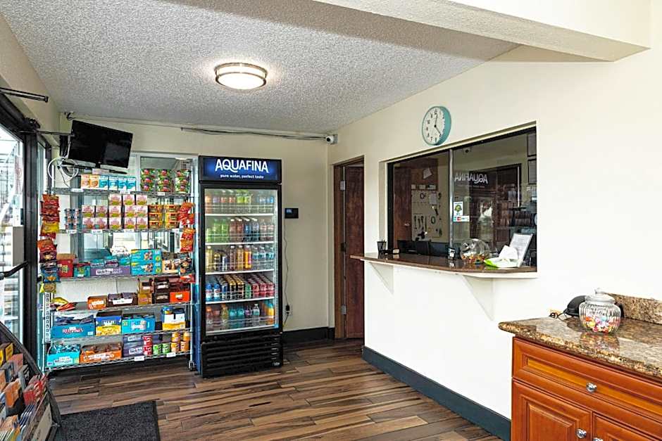 Sumner Motor Inn