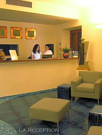 BUE MARINO Hotel & Roof Lounge