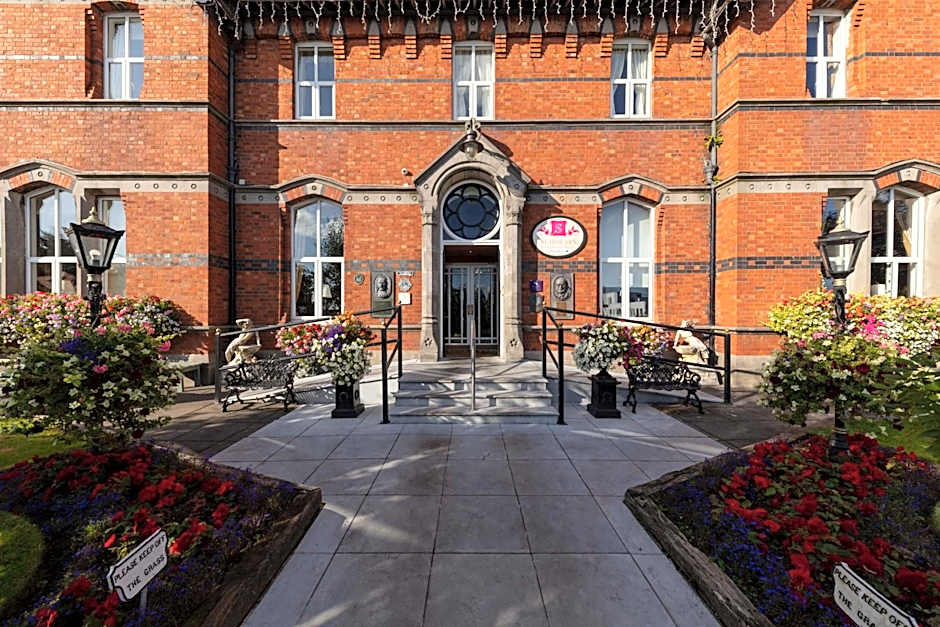 Scholars Townhouse Hotel