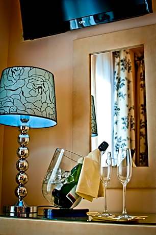 Hotel Condes de Castilla