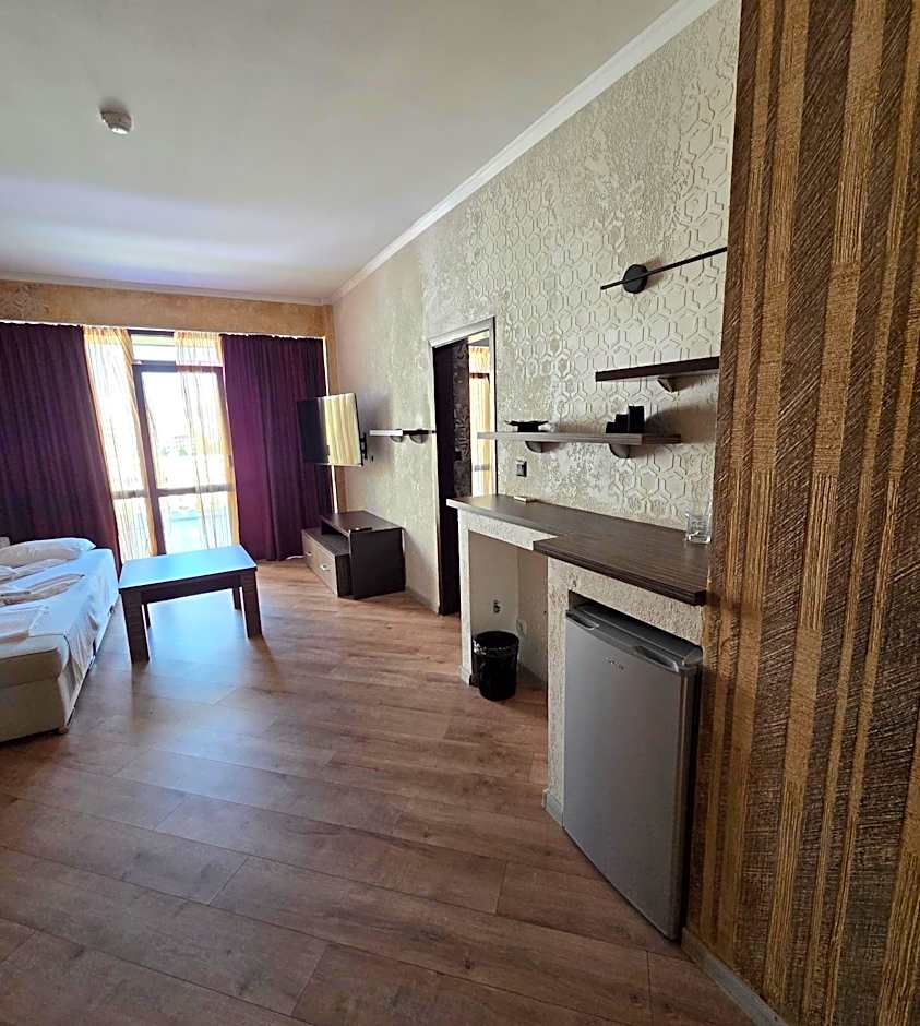 Art Hotel Babylon