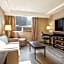 Coast Calgary Downtown Hotel & Suites by APA
