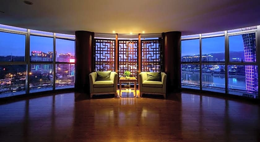 Zhangjiajie Huatian Hotel