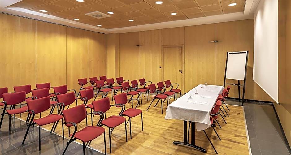 Best Western Poitiers Centre Le Grand Hotel