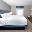 Hampton Inn & Suites Charlottesville at the University