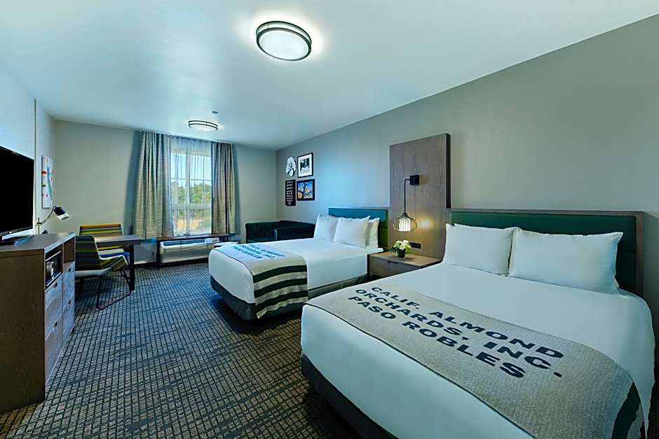 Oxford Suites Paso Robles