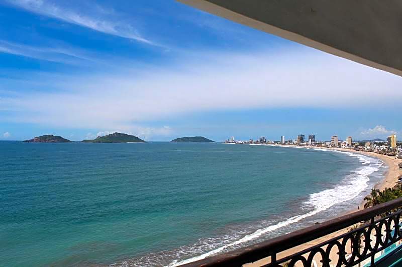 Plaza Marina Mazatlan