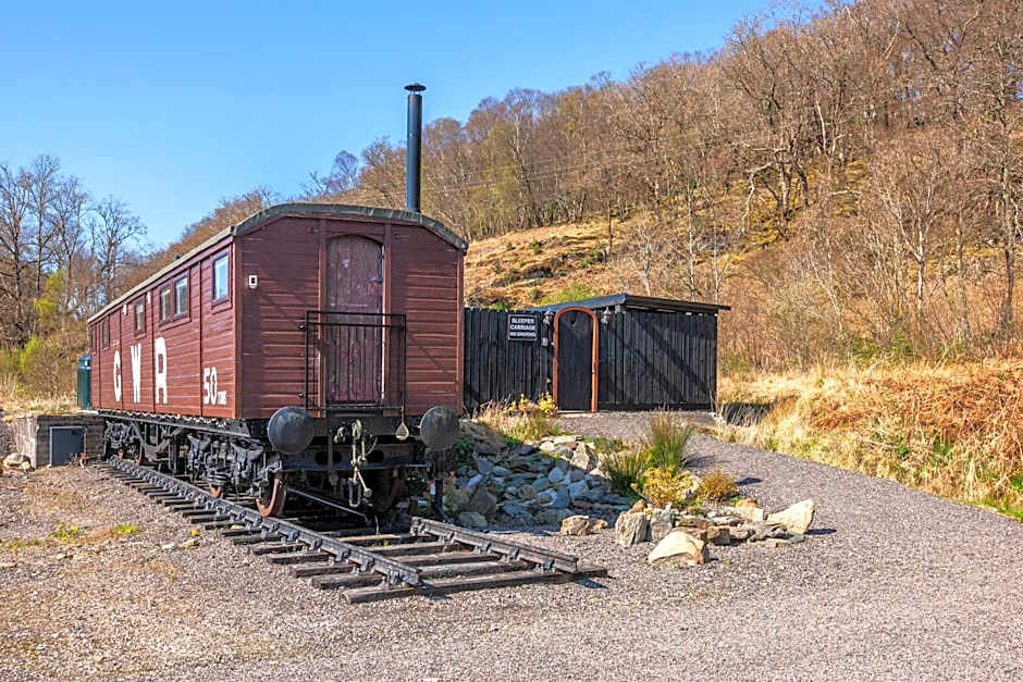 Appin Holiday Homes -Caravans, Lodges, Shepherds Hut and Train Carriage stays