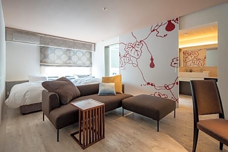 Deluxe Twin Room A