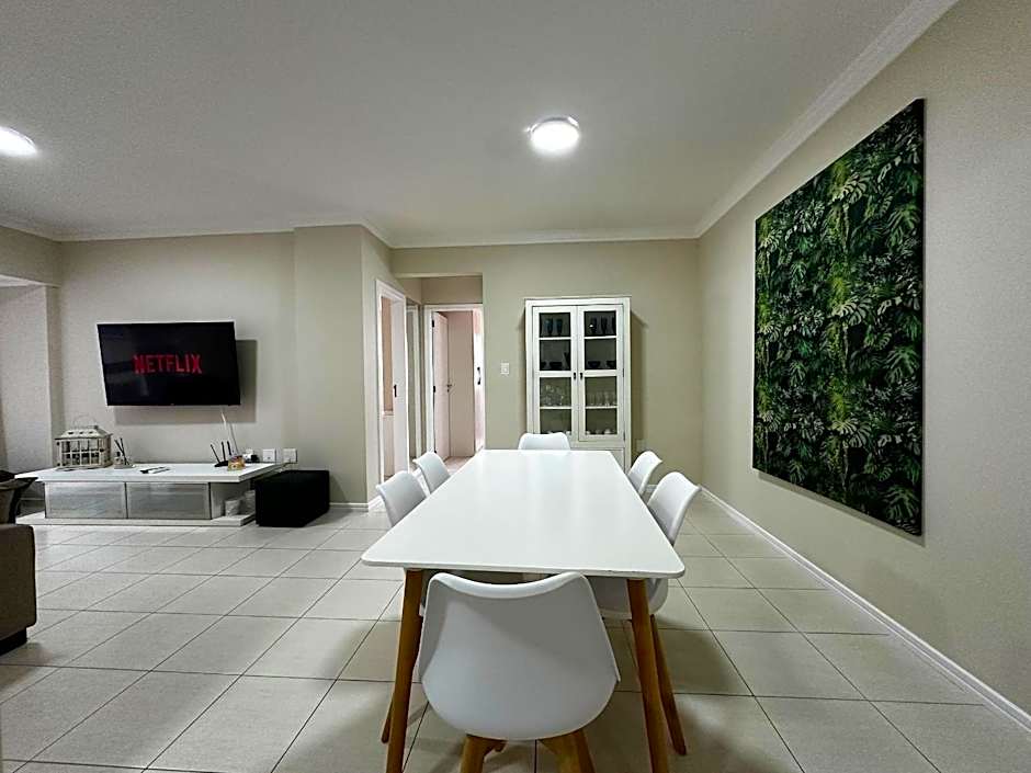 BC01- Suíte+1 | Centro | Churrasqueira | Garagem