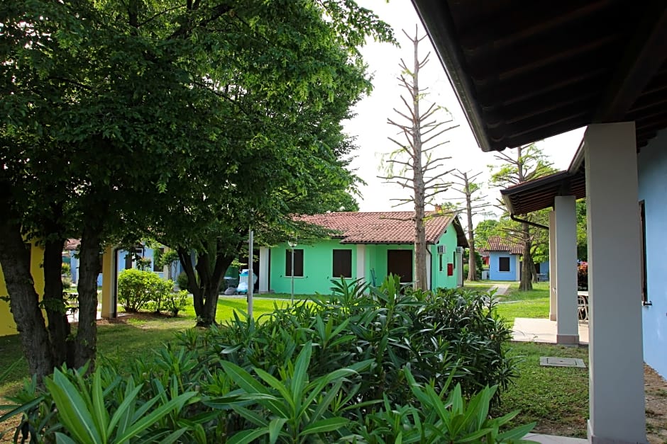 The Garda Village - Near Spiaggia Brema