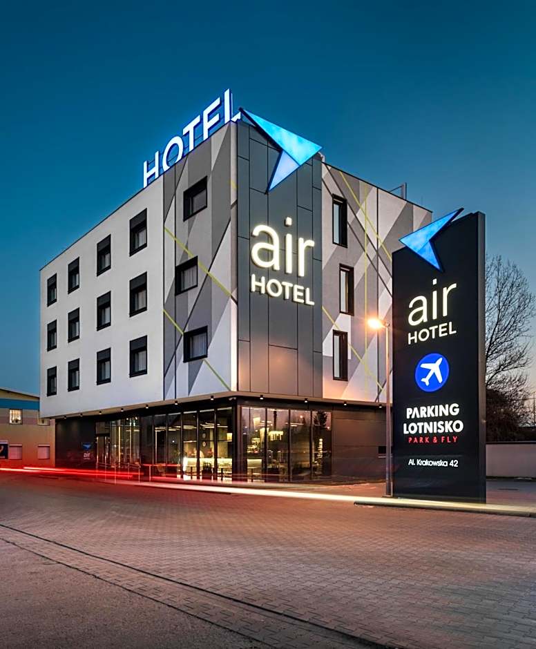 Air Hotel