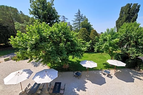 Giusti King Suite with Garden View