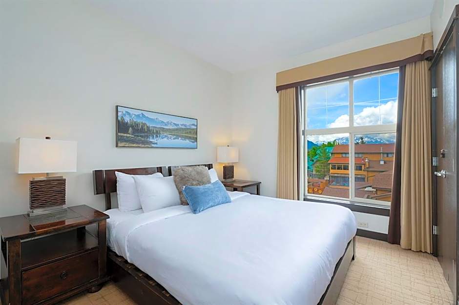 Heavenly Mountain Condo - Outdoor Hot Tubs & Steam Room