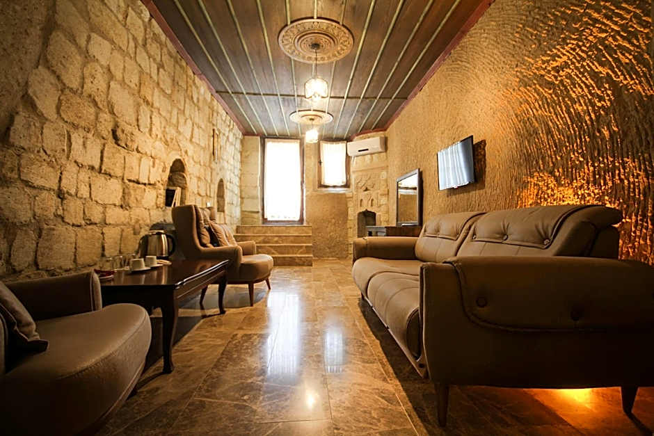 Heaven Cave House - Razziya Evi