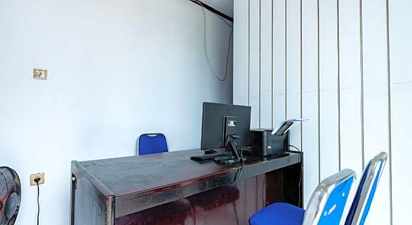 OYO 3767 Permata House