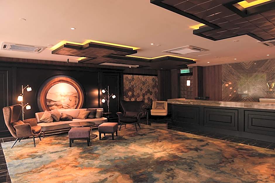 Vangohh Eminent Hotel & Spa