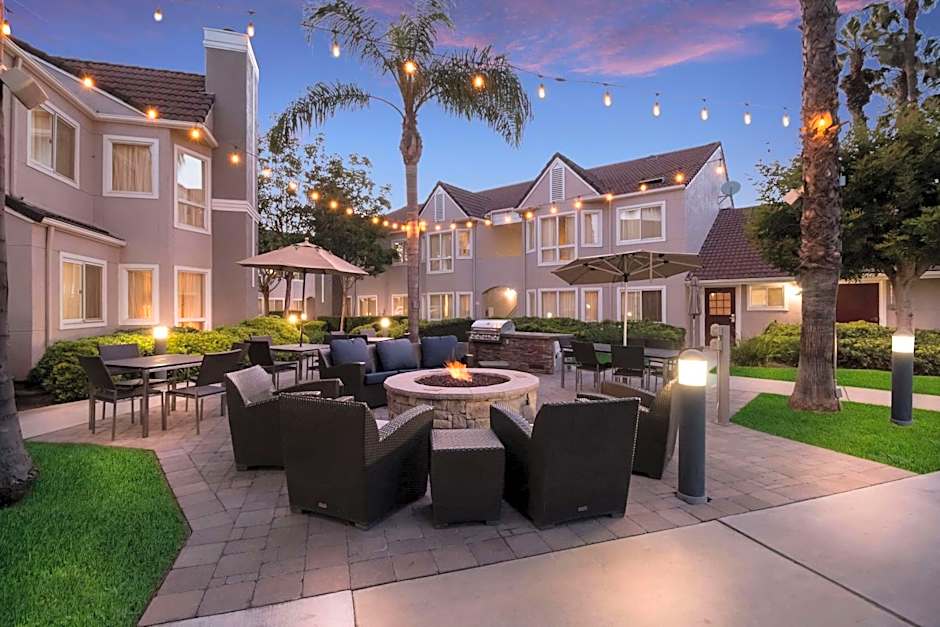 Sonesta ES Suites Huntington Beach Fountain Valley