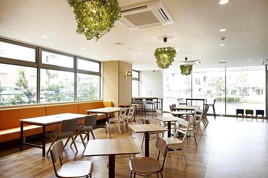 Hotel Sun Clover Koshigaya Station - Vacation STAY 55372