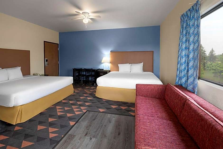 Days Inn by Wyndham Mackinaw City/Bridgeview Area