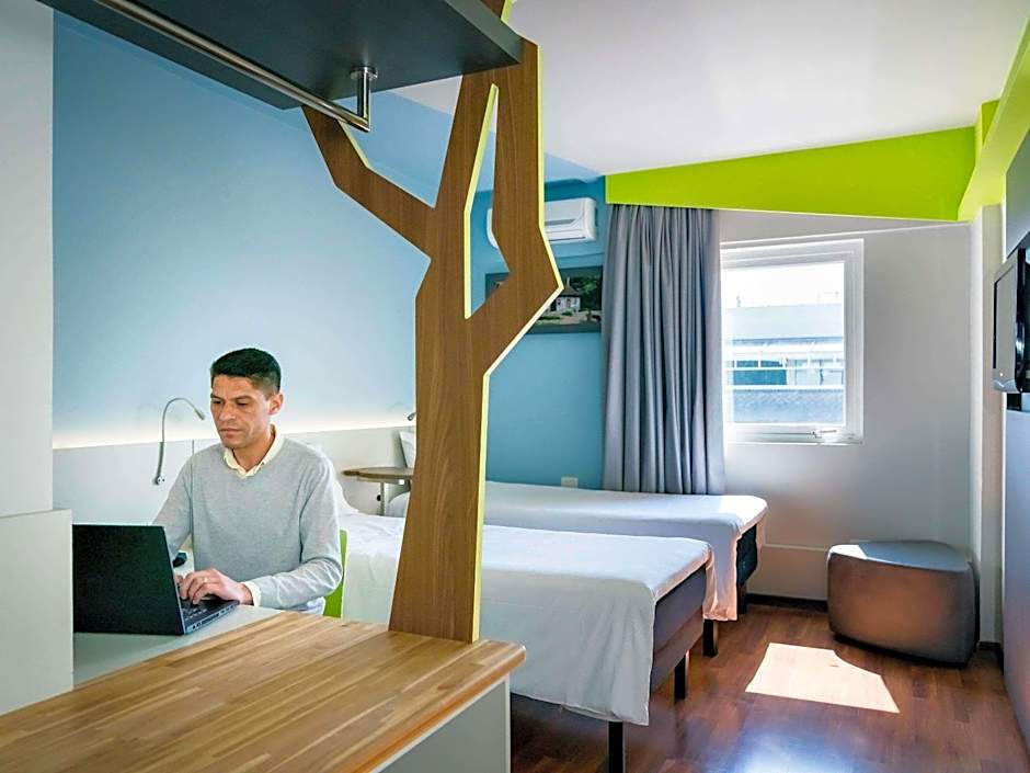 ibis Styles Curitiba Centro Civico