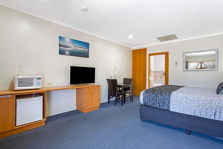 Comfort Inn May Park