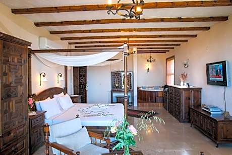 Deluxe Double Room with Jacuzzi